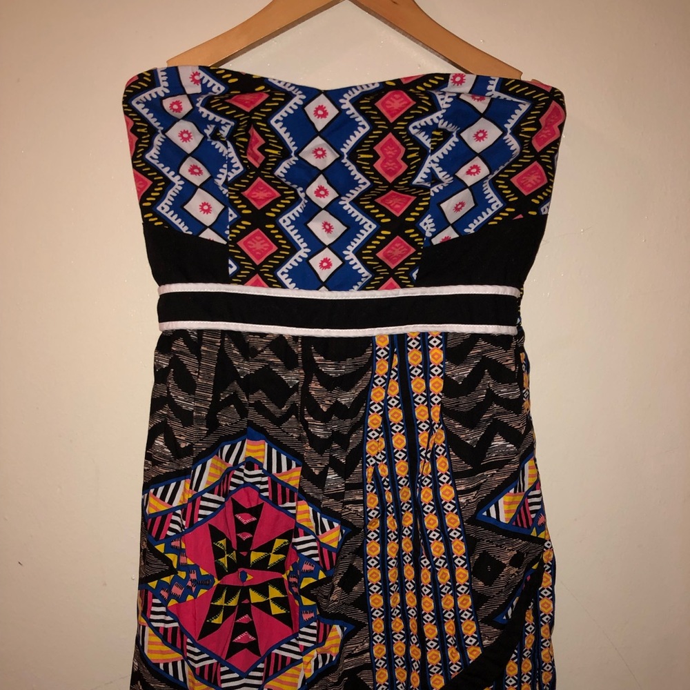 Contrast dress